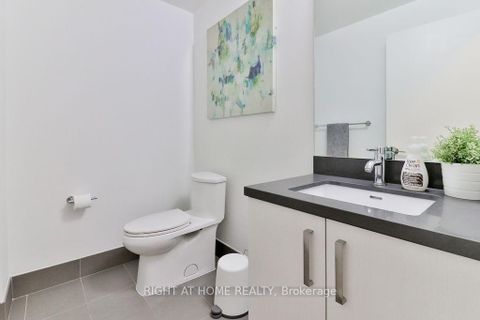 Photo 10 at S116 - 455 Front Street E, Waterfront Communities C8, Toronto