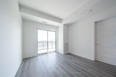 Photo 7 at 901 - 25 Neighbourhood Lane, Queensway, Toronto