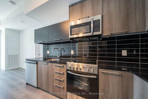 Photo 9 at 901 - 25 Neighbourhood Lane, Queensway, Toronto