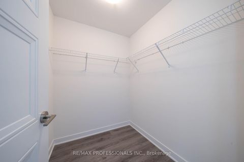 Photo 16 at 901 - 25 Neighbourhood Lane, Queensway, Toronto