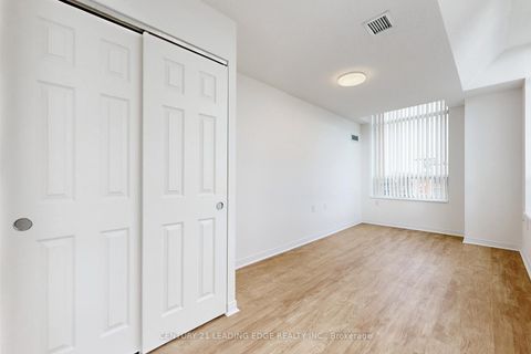 Photo 13 at 1202 - 2800 Warden Avenue, L'Amoreaux, Toronto