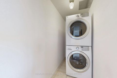 Photo 15 at 1202 - 2800 Warden Avenue, L'Amoreaux, Toronto