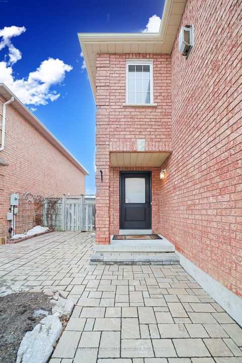 Photo 1 at 130 Solway Avenue, Maple, Vaughan