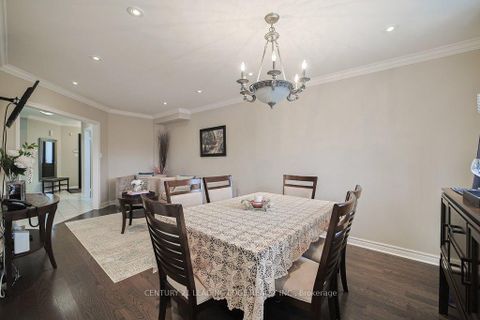 Photo 8 at 130 Solway Avenue, Maple, Vaughan