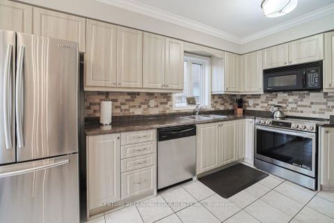 Photo 11 at 130 Solway Avenue, Maple, Vaughan