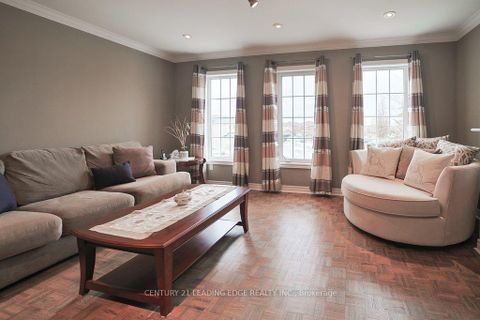 Photo 15 at 130 Solway Avenue, Maple, Vaughan