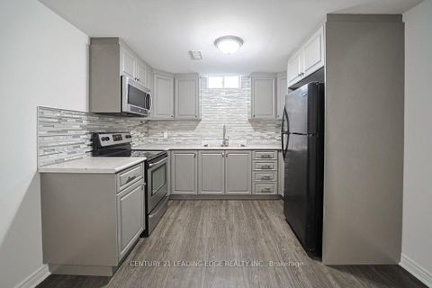 Photo 33 at 130 Solway Avenue, Maple, Vaughan