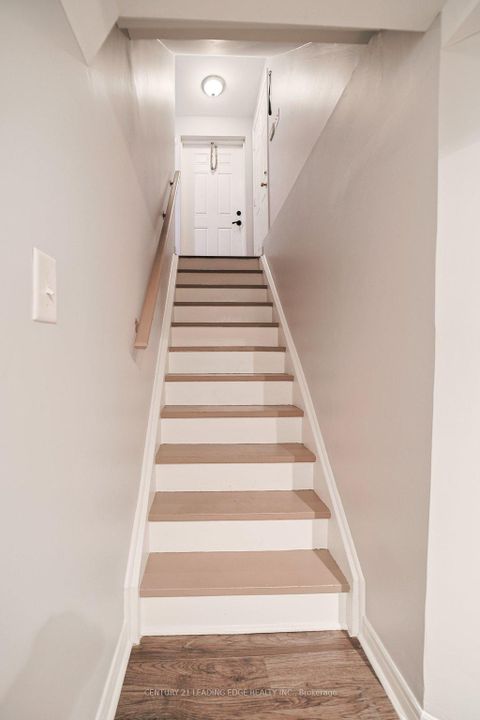 Photo 39 at 130 Solway Avenue, Maple, Vaughan