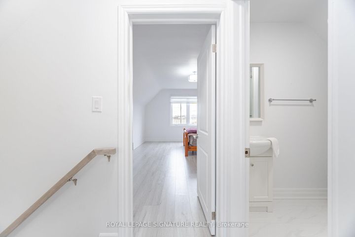 Photo 9 at 2015 Stanfield Road, Lakeview, Mississauga