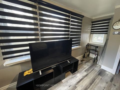 Photo 1 at 257 Cedarholme Avenue S, Keswick South, Georgina