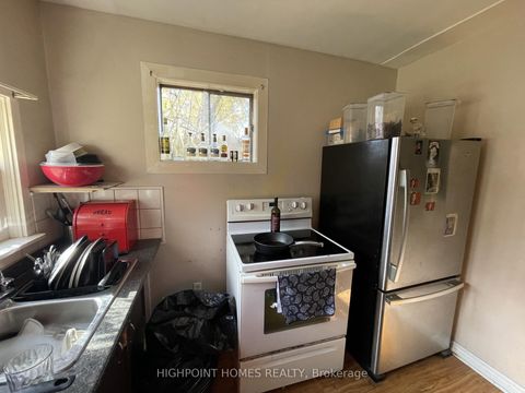 Photo 9 at 257 Cedarholme Avenue S, Keswick South, Georgina