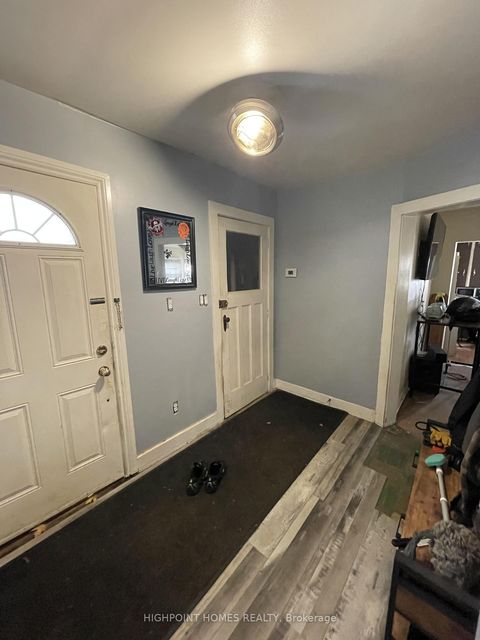 Photo 10 at 257 Cedarholme Avenue S, Keswick South, Georgina