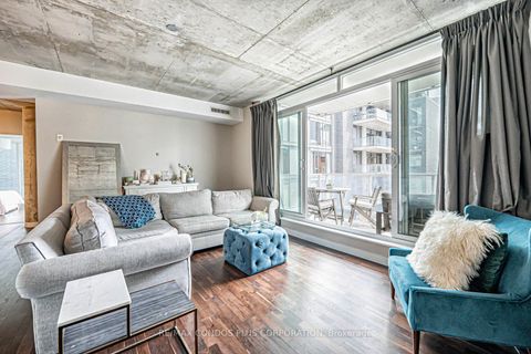 Photo 3 at 424 - 75 Portland Street, Waterfront Communities C1, Toronto