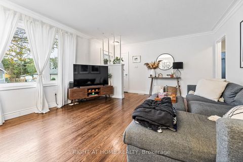 Photo 7 at 205 St Vincent Street, Wellington, Barrie