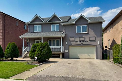 Photo 2 at 202 Mckee Avenue, Willowdale East, Toronto