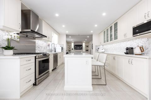 Photo 14 at 202 Mckee Avenue, Willowdale East, Toronto