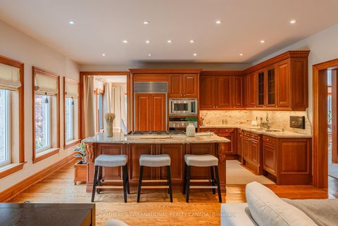 Photo 24 at 101 Paula Court, Kleinburg, Vaughan