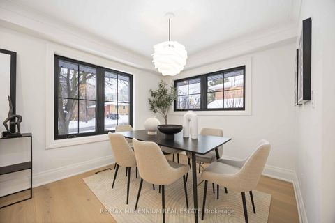 Photo 9 at 131 Applefield Drive, Bendale, Toronto