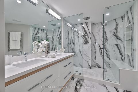 Photo 24 at 301 - 342 Spadina Road, Forest Hill South, Toronto