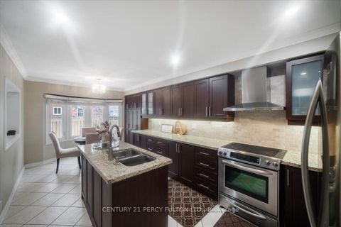 Photo 12 at 38 Carlisle Crescent, Rouge E11, Toronto