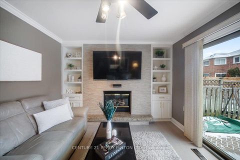 Photo 18 at 38 Carlisle Crescent, Rouge E11, Toronto