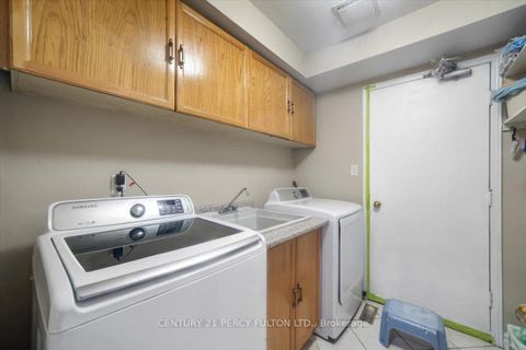 Photo 20 at 38 Carlisle Crescent, Rouge E11, Toronto