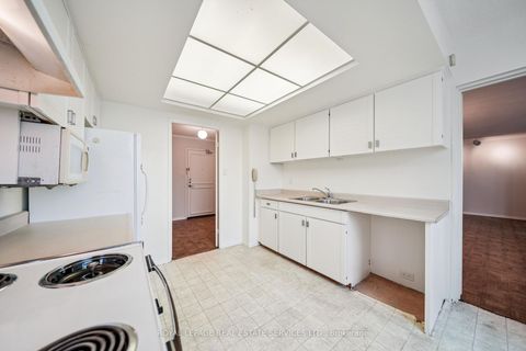 Photo 12 at 2001 - 75 Wynford Heights Crescent, Don Mills, Toronto