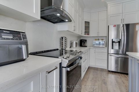 Photo 12 at 164 Glasgow Crescent, Keswick South, Georgina