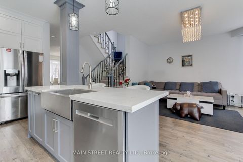 Photo 13 at 164 Glasgow Crescent, Keswick South, Georgina