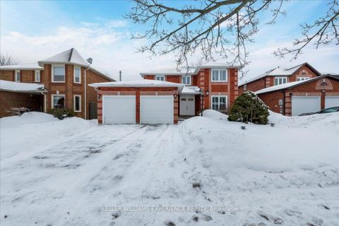 Photo 1 at 132 James Street, Ardagh, Barrie