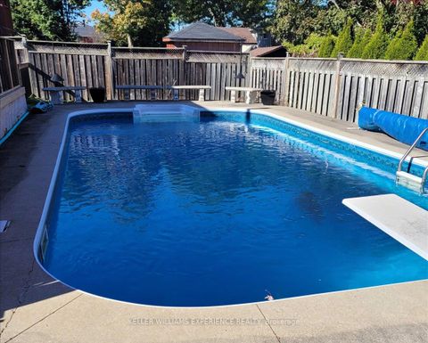 Photo 36 at 132 James Street, Ardagh, Barrie