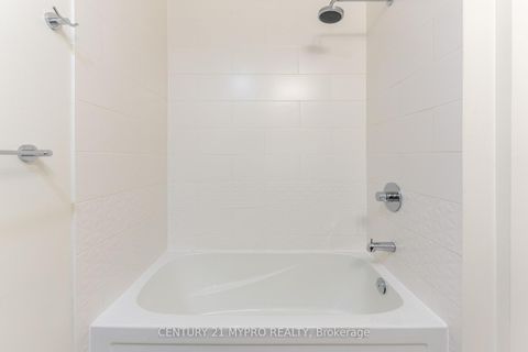 Photo 25 at 310 - 2 Sonic Way, Flemingdon Park, Toronto