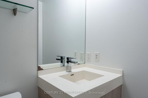 Photo 17 at 735 - 251 Jarvis Street, Moss Park, Toronto