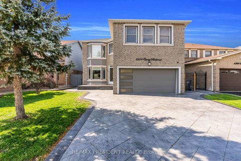 Photo 4 at 6200 Osprey Boulevard, Lisgar, Mississauga