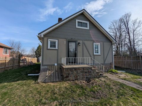 Photo 2 at 2709 25 Side Road, Rural Innisfil, Innisfil