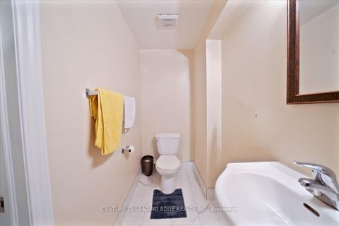 Photo 42 at 15 Coranto Way, Vellore Village, Vaughan