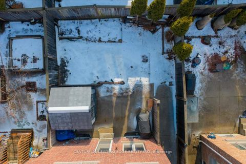 Photo 47 at 15 Coranto Way, Vellore Village, Vaughan