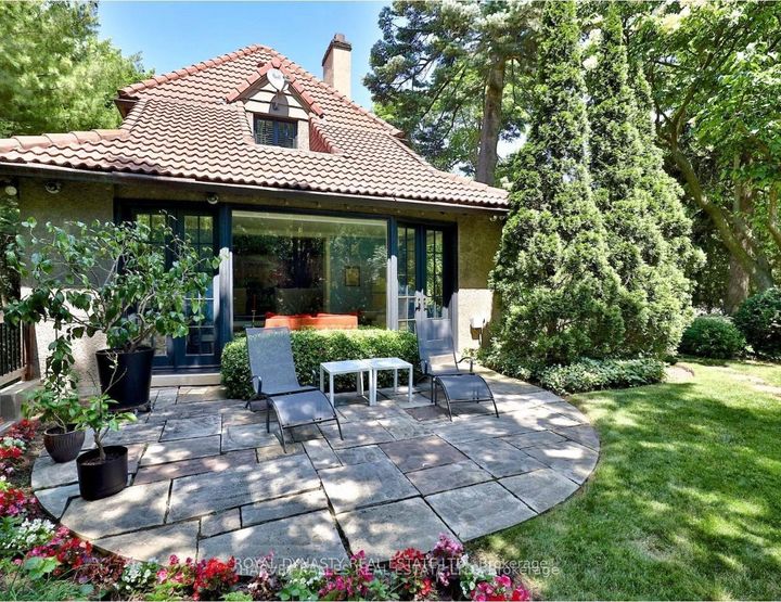 Photo 1 at 48 Old Yonge Street, York Mills, Toronto