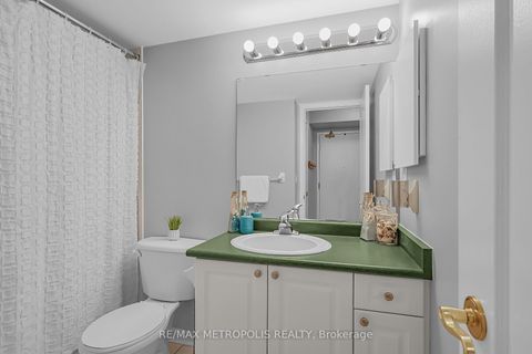 Photo 13 at 216 - 2500 Rutherford Road, Maple, Vaughan