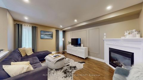 Photo 3 at 2080 Erin Gate Boulevard, Amberlea, Pickering