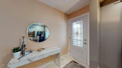 Photo 17 at 2080 Erin Gate Boulevard, Amberlea, Pickering