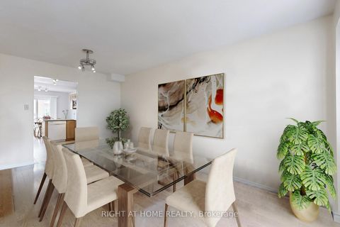 Photo 6 at 9 Festival Drive, Branson, Toronto