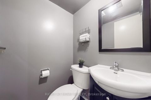 Photo 23 at 9 Festival Drive, Branson, Toronto