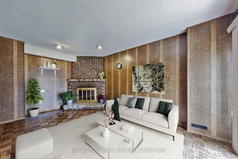 Photo 25 at 9 Festival Drive, Branson, Toronto