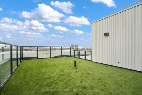 Photo 28 at 302 - 2720 Dundas Street W, Junction Area, Toronto