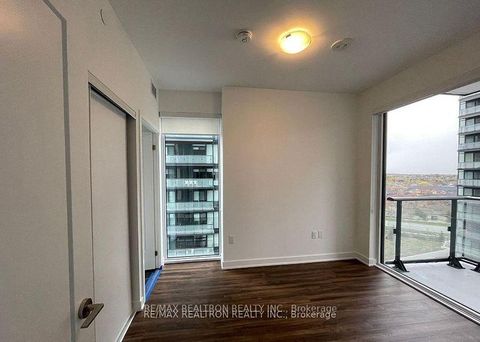 Photo 5 at 804 - 95 Oneida Crescent, Langstaff, Richmond Hill