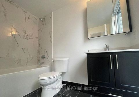 Photo 8 at 804 - 95 Oneida Crescent, Langstaff, Richmond Hill