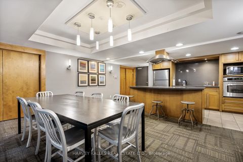 Photo 31 at 618 - 11 St Joseph Street, Bay Street Corridor, Toronto