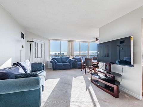 Photo 5 at 801 - 3605 Kariya Drive, City Centre, Mississauga