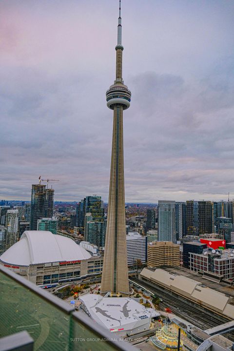 Photo 12 at 4908 - 12 York Street, Waterfront Communities C1, Toronto